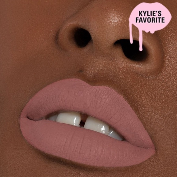 Kylie Matte Liquid Lipstick 👄 - Picture 10 of 10